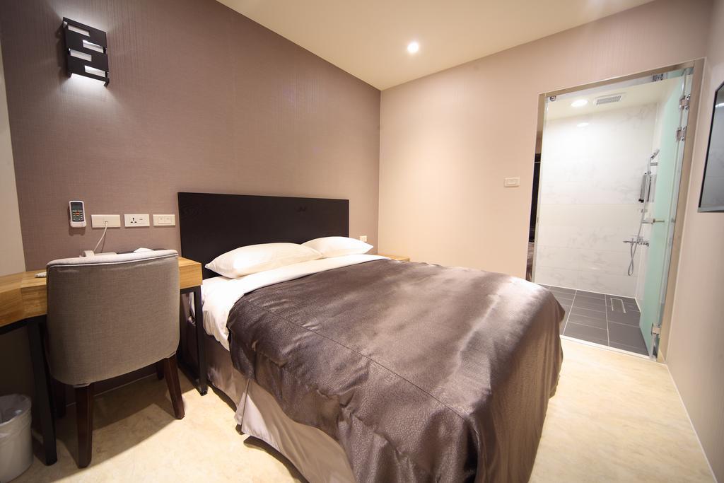 E-house Xining Branch Hotel 3*