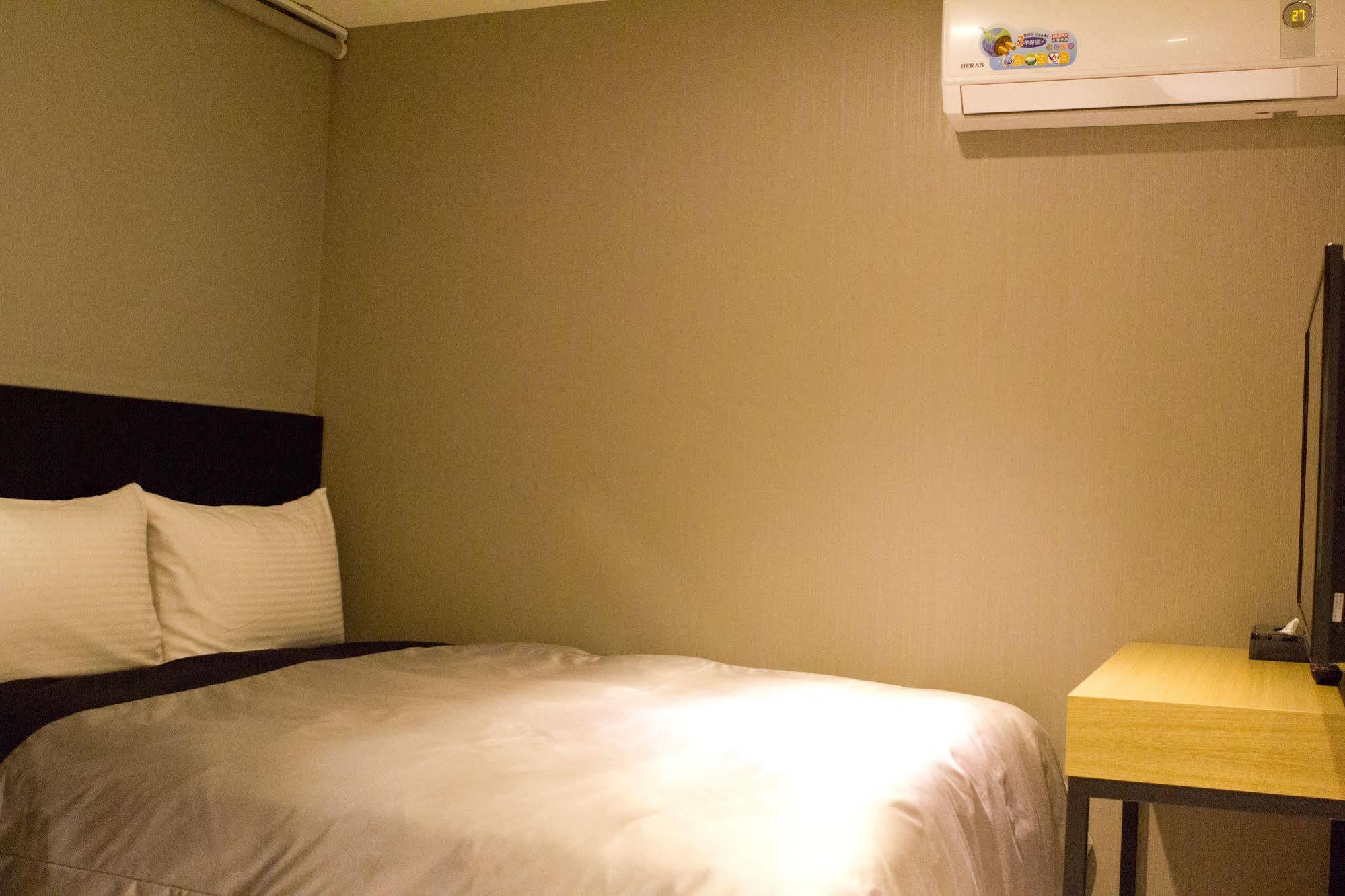 Hotel E-house Xining Branch Taipei