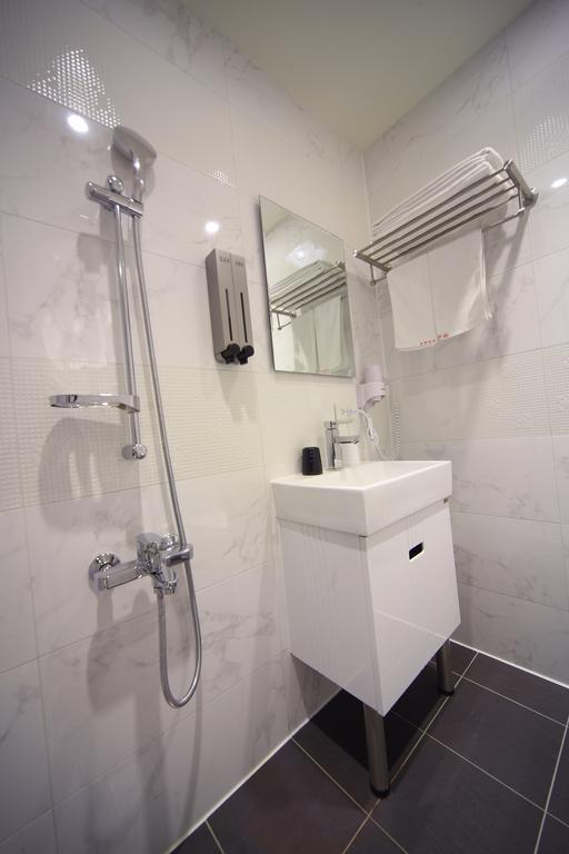 Khách sạn E-house Xining Branch Đài Bắc